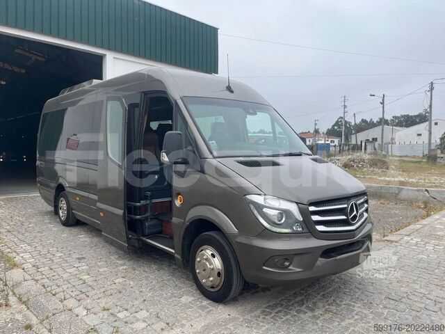 Transporte de pessoas Mercedes-Benz Sprinter