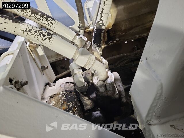 Mixer Mercedes Actros 3236 8X4 9m3 mixer Automatic Steelsuspen...