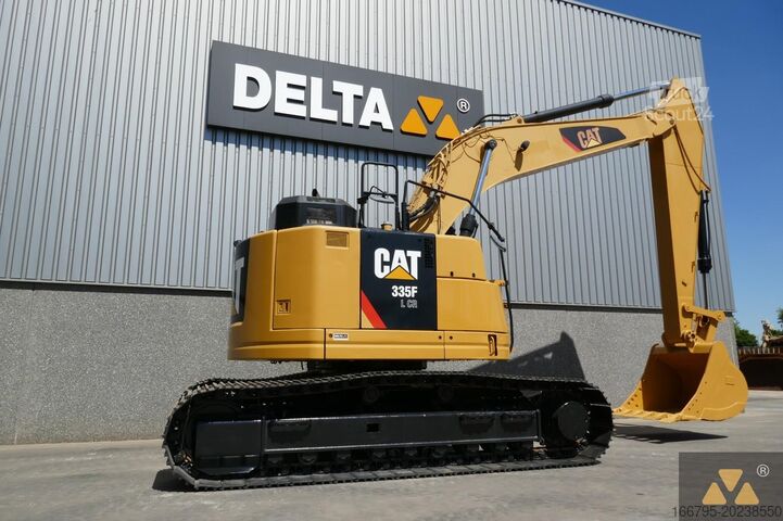 Escavadora de lagartas Caterpillar 335F LCR