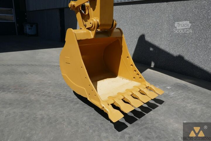 Escavadora de lagartas Caterpillar 335F LCR