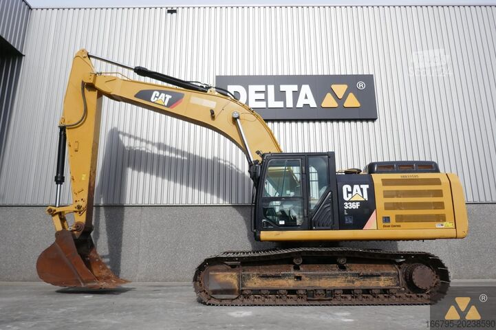 Escavadora de lagartas Caterpillar 336FL