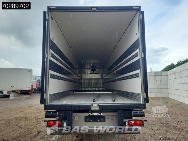 Transport refrigerat/congelat Chereau Thermo King SLXi 300 3 axles Valid FRC - ATP