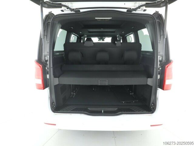 Microbuz Mercedes-Benz EQV 300 lang,6Sitze,Liegepak.,Tisch,Schiebedach