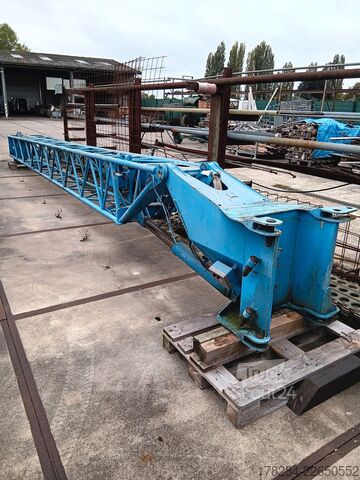 Kravas automašīnai uzstādīts celtnis GROVE GMK 2035 Double Fly Jib 48 Meter  4*4