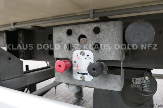 Semirimorchio frigorifero  French-Hoch FHS 30T Kühlkoffer Lenkachse Rolltor