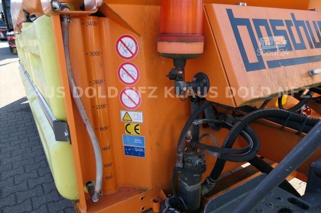 Roll-off tipper truck Boschung Salzstreu Wechselaufbau