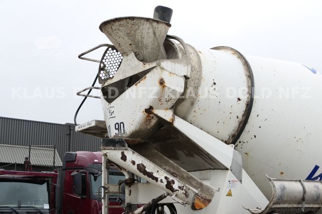 Concrete mixer truck RENAULT C 430 8x4 Betonmischer 9m³ Liebherr Euro 6