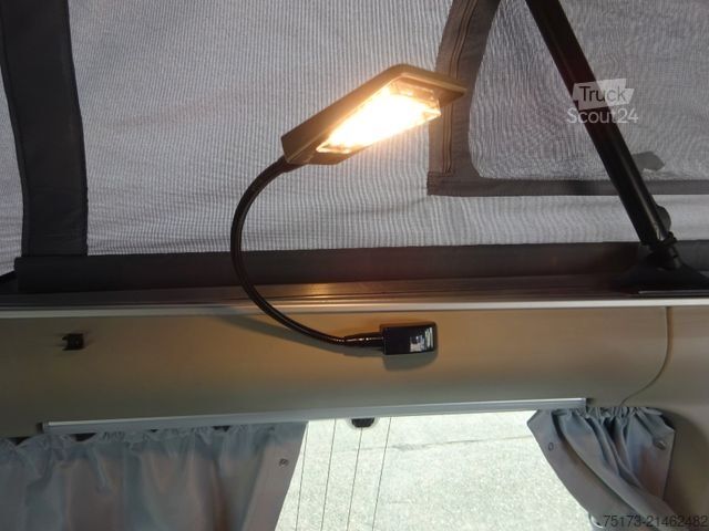 Kamper FORD Nugget 170PS Autm. Aufstelldach Markise AHK ACC