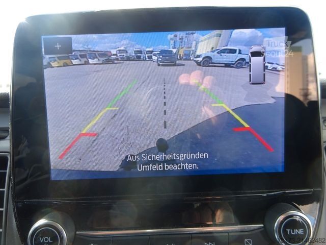 Kamper FORD Nugget 170PS Autm. Aufstelldach Markise AHK ACC