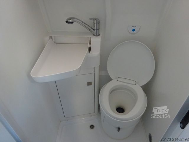 Kemperis VW Grand California Autm. VA 600 LED Markise