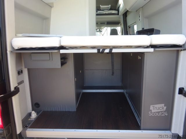 Kemperis VW Grand California Autm. VA 600 LED Markise