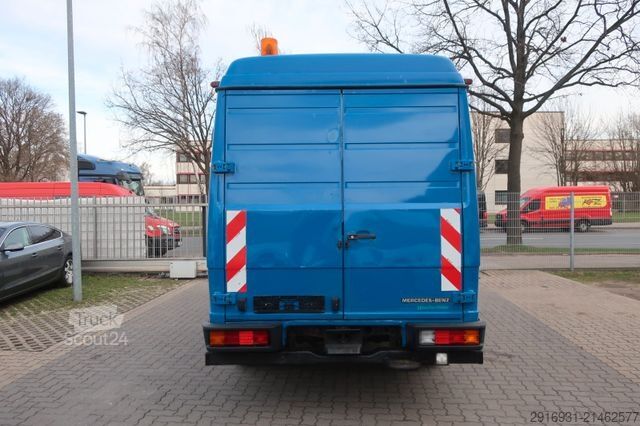 Fourgon surélevé MERCEDES-BENZ Nr.31 Vario 614 D / AHK / SHZ / DoKa 9 Sitzer