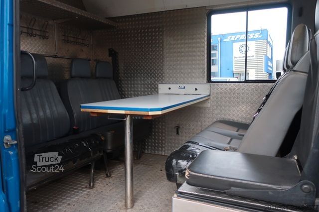 Fourgon surélevé MERCEDES-BENZ Nr.31 Vario 614 D / AHK / SHZ / DoKa 9 Sitzer