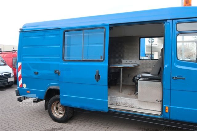 Fourgon surélevé MERCEDES-BENZ Nr.31 Vario 614 D / AHK / SHZ / DoKa 9 Sitzer
