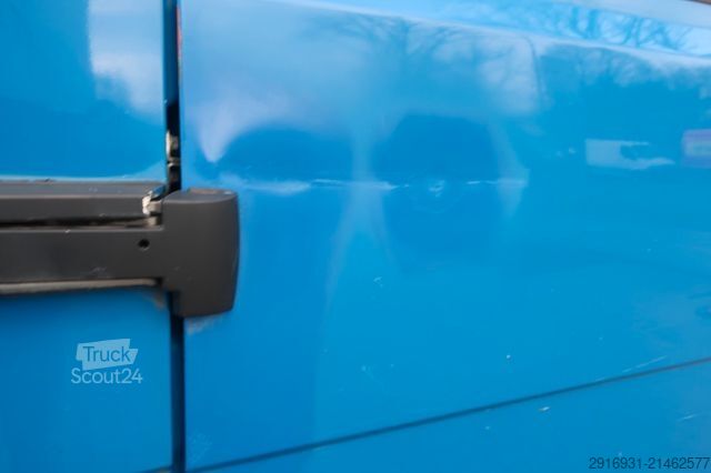 Fourgon surélevé MERCEDES-BENZ Nr.31 Vario 614 D / AHK / SHZ / DoKa 9 Sitzer