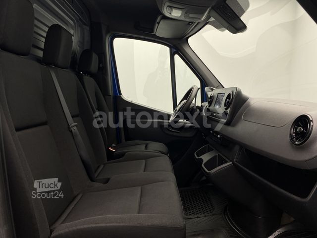 Fourgon surélevé MERCEDES-BENZ Sprinter 316 Automatik *AHK 3,5t* LED+KAMERA+NAV