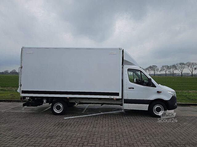 Bakwagen MERCEDES-BENZ SPRINTER 319 Bakwagen Laadklep!