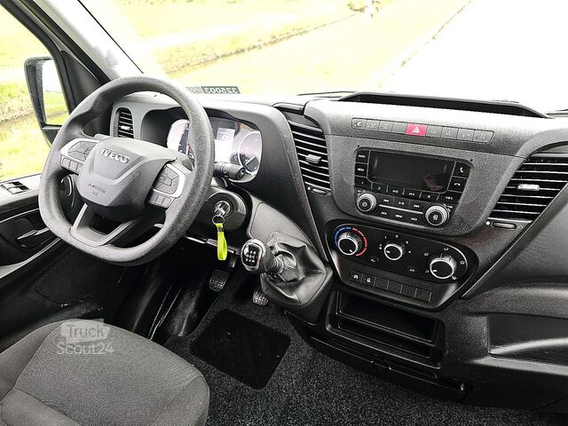 Break à toit surélevé IVECO DAILY 35S14 L2H2 3.5t-Trekhaak!