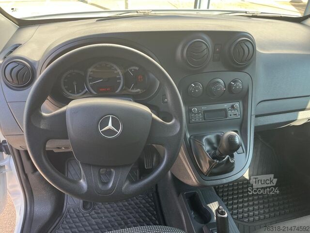 Fourgon tôlé Mercedes-Benz Citan 111 CDI  Lang Werktattausbau 3 Sitzer