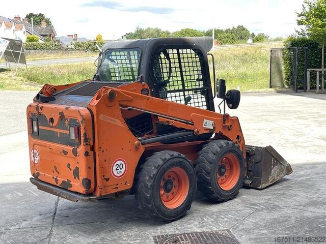 Cargador Bobcat S 450