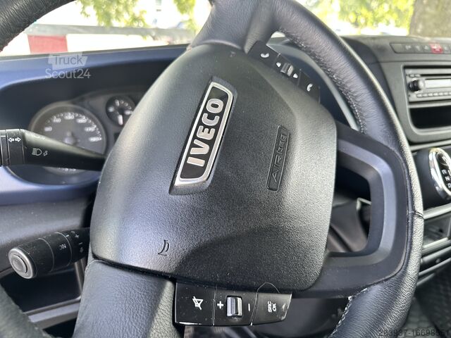 Furgonetă cu acoperiș înalt iveco 35s14