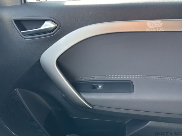 Minibus Mercedes-Benz T 180 d PROGRESSIVE Standard AUT DynLicht Kam.