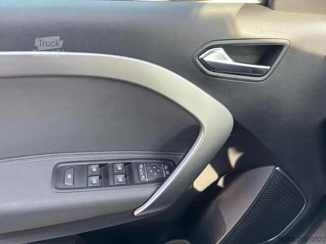 Minibus Mercedes-Benz T 180 d PROGRESSIVE Standard AUT DynLicht Kam.