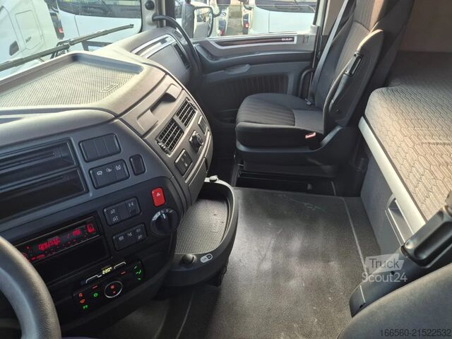 Tractor estándar DAF XF 480 FT SUPER SPACE CAB ZF INTARDER