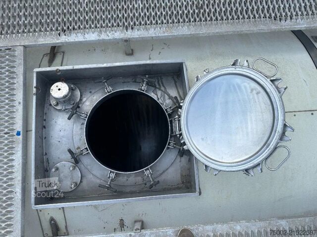 Tankcontainer Welfit Oddy 20FT ISO, 23.820L / 1-COMP.  / IMO 1 / valid 5Y...