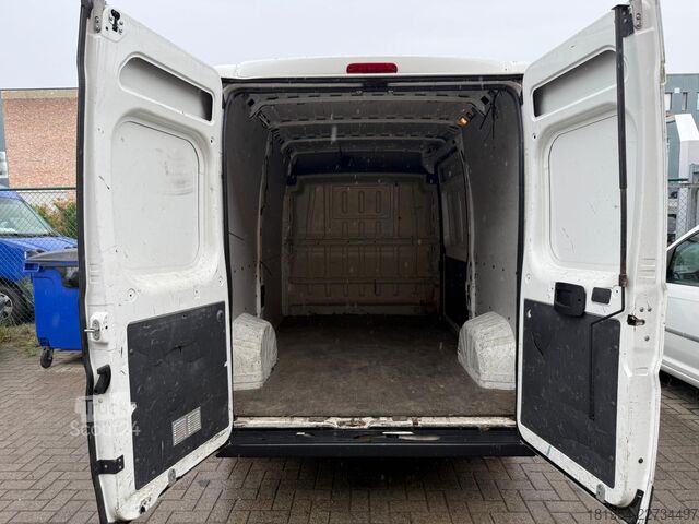 Bestelwagen Citroën jumper 2.2hdi 130pk euro5 L2H2