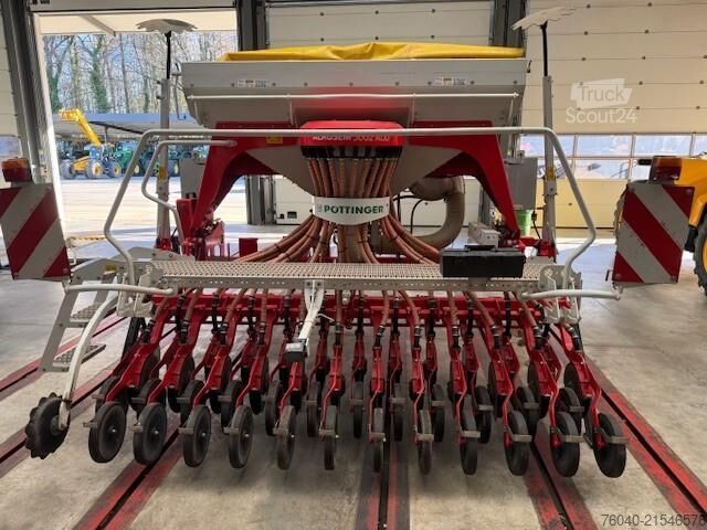 Сеялка Pöttinger Aerosem 3002 ADD