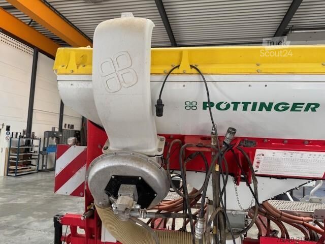 Сеялка Pöttinger Aerosem 3002 ADD