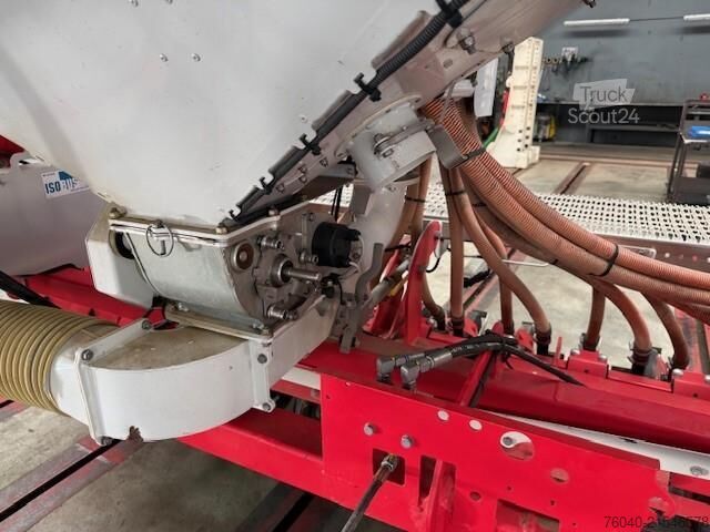 Сеялка Pöttinger Aerosem 3002 ADD