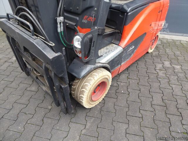 Ανυψωτικό περονοφόρο με εμπρόσθιο φορτηγό Linde E20PHL-02