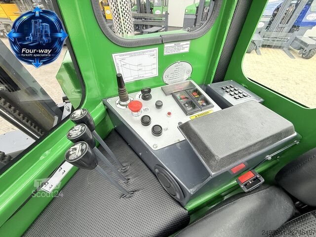 Wózek widłowy czterokierunkowy Combilift C4000 GAS DUPLEX 4050MM FULL CABIN