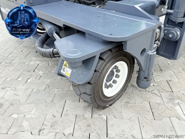 Wózek widłowy czterokierunkowy Combilift C4000 GAS DUPLEX 4050MM FULL CABIN
