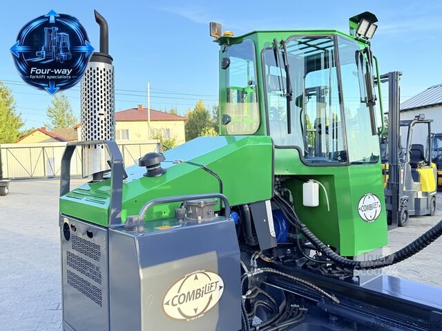 Wózek widłowy czterokierunkowy Combilift C4000 GAS DUPLEX 4050 WIDE POSITIONER