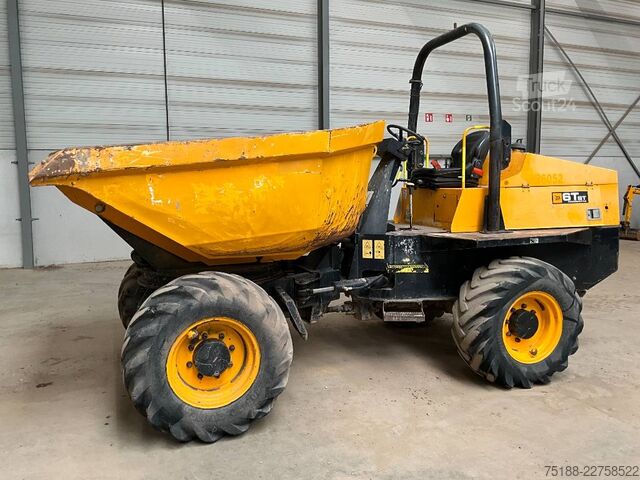 Véhicule à benne JCB 6 TST