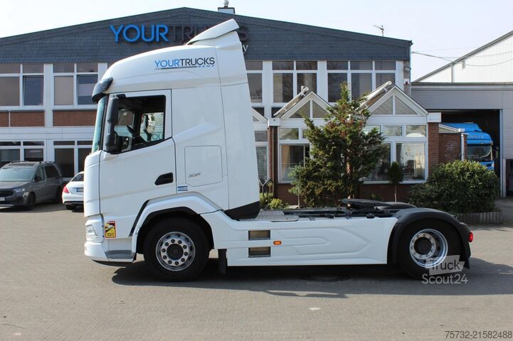 Standardní tahač Daf XF 530 NGD Retarder Kühlbox Standklima 2 Stück!