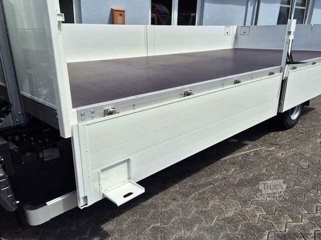 Pick-up van Fuso Canter 7C18 Alu Pritsche 5.5m Nutzlast 4.0t AHK