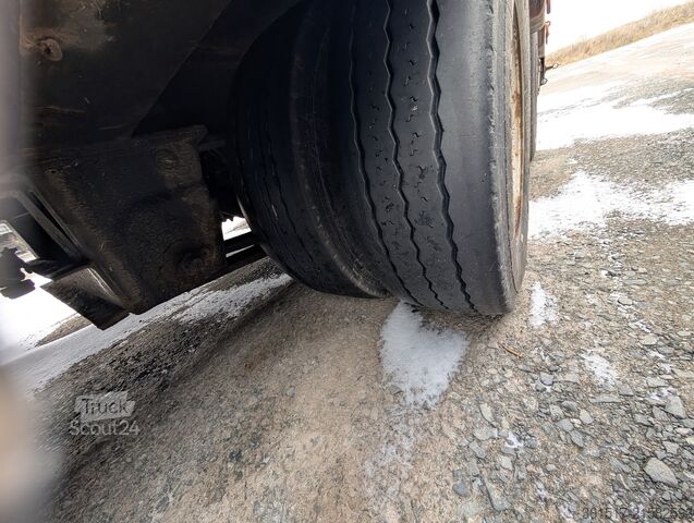 Tieflader-Sattelauflieger Möslein STR3