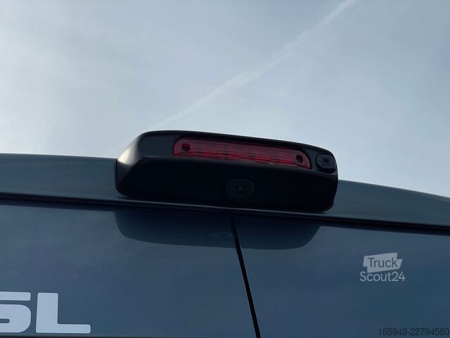 Autorulotă PÖSSL Summit Shine 600 L *Mehr geht nicht!*