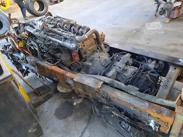 محرك SCANIA DC903 - 300HP (94)