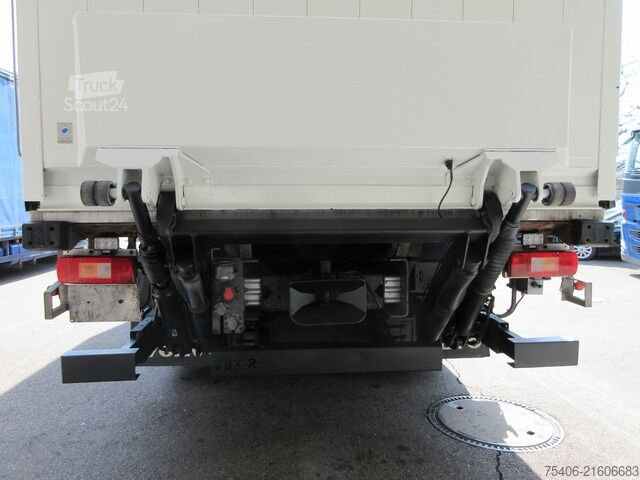 Vrachtwagen met bakwagen volvo FH 500 Koffer LBW Standklima