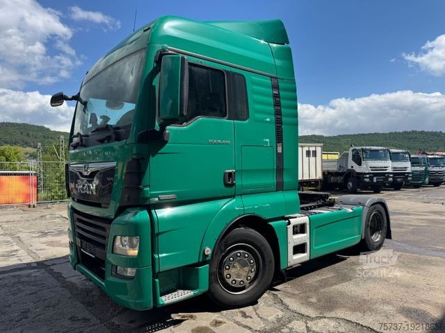 Tractor estándar MAN 18.420 LL