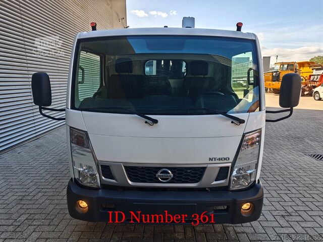  Nissan Cabstar 35.13 NT400 Multitel MX 250