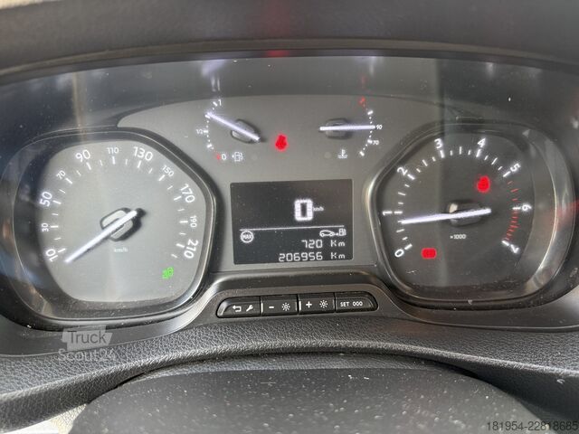 Panel kombi Peugeot expert 2.0hdi 120pk