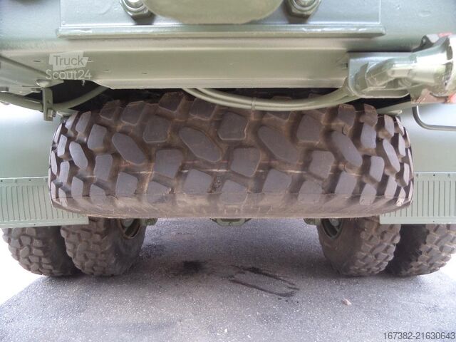 MERCEDESBENZ 1017 4X4 ex armată recondiționat MercedesBenz 1017 4X4 ex army reconditioned