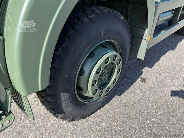 Mercedes-Benz 1017 4x4 Mercedes-Benz 1017 4x4