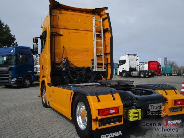 Standard tractor unit Scania S 590 A4x2NB / V8 / LED / Leder / Navi /TV